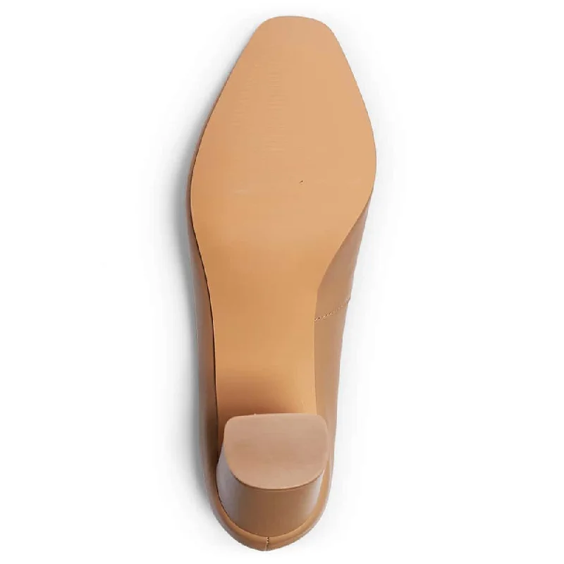 Amber Heel in Camel Leather