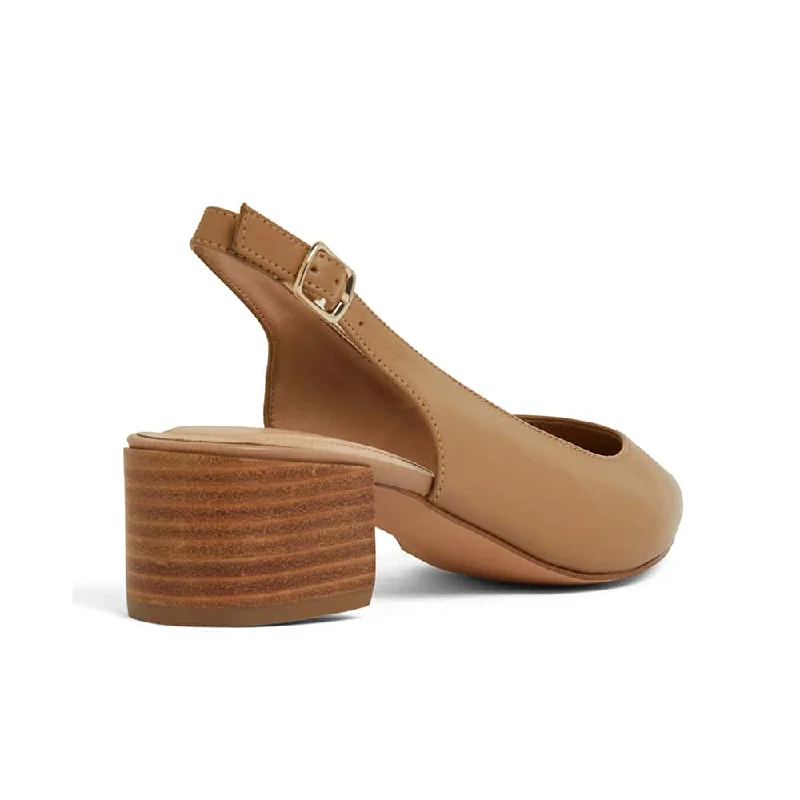 Dena Heel in Camel Leather