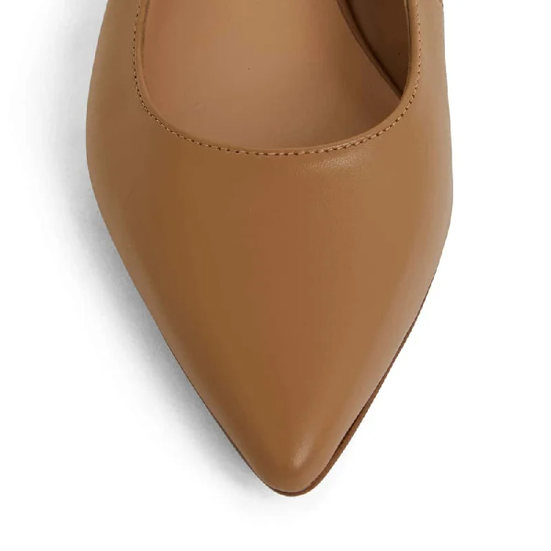 Dena Heel in Camel Leather