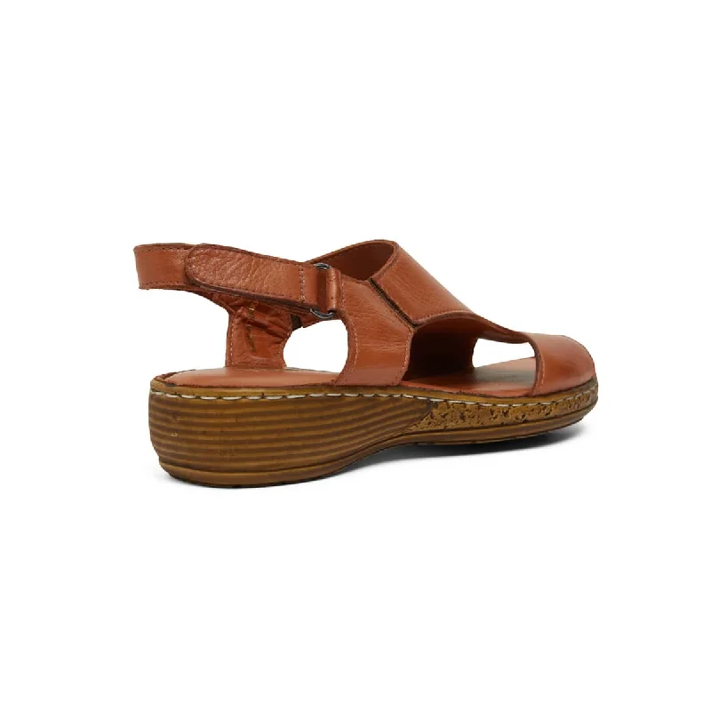 Dustin Sandal in Tan Leather