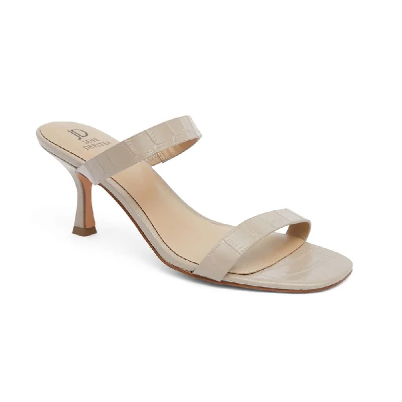 Eva Heel in Nude Leather