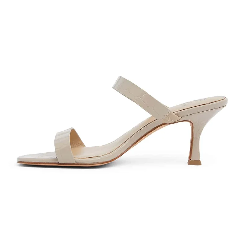 Eva Heel in Nude Leather