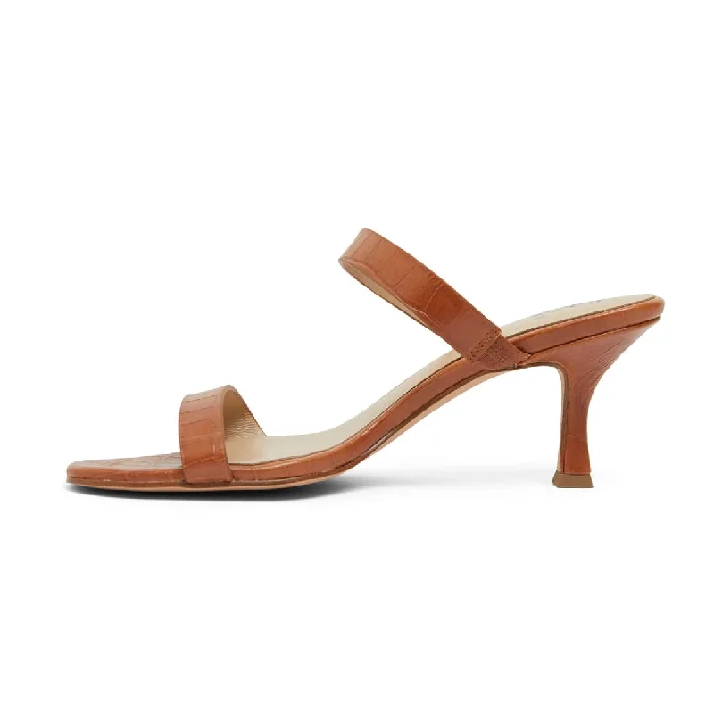 Eva Heel in Tan Leather