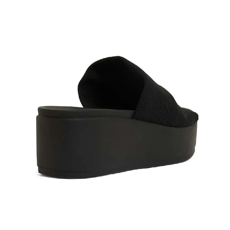 Foster Sandal in Black