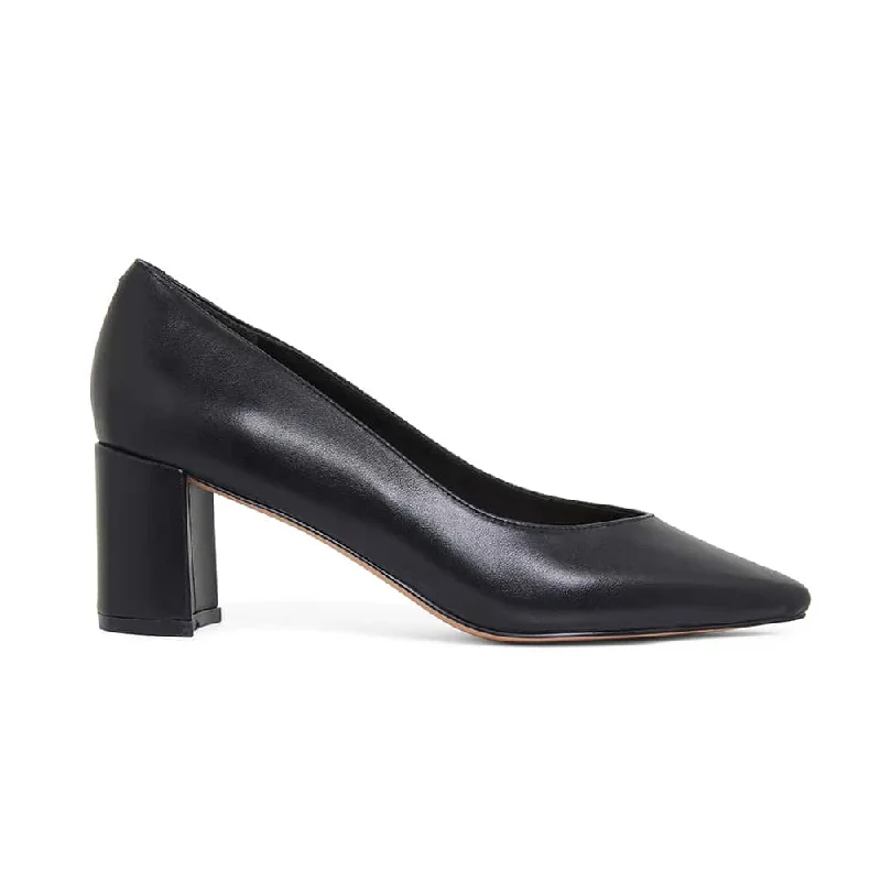 Gallery Heel in Black Leather