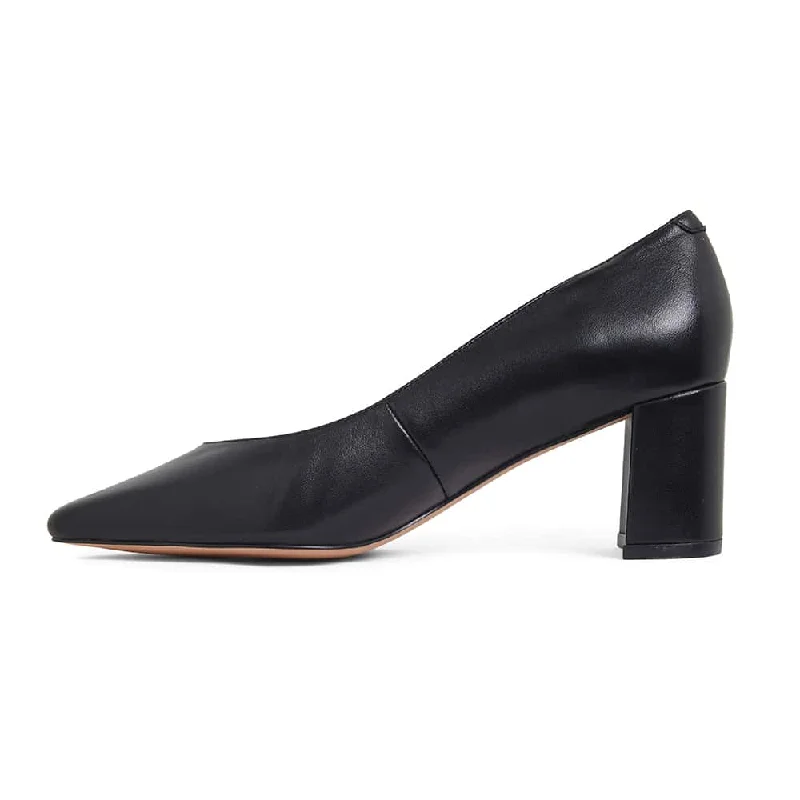 Gallery Heel in Black Leather