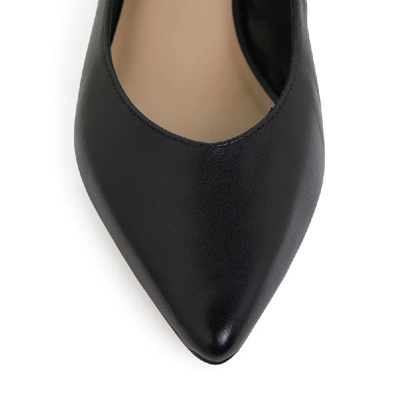 Gallery Heel in Black Leather