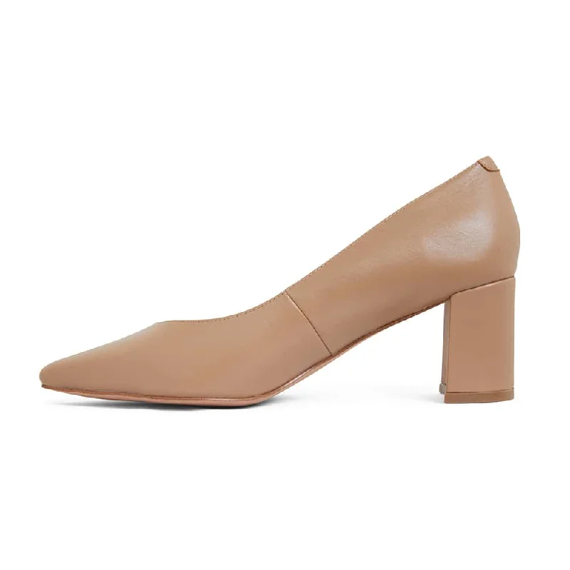 Gallery Heel in Camel Leather