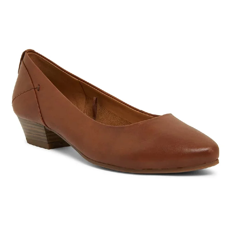 Gatto Heel in Mid Brown Leather