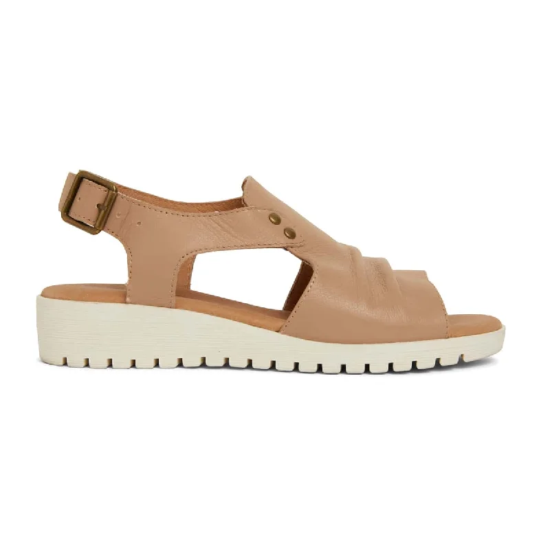 Gelato Sandal in Camel Leather