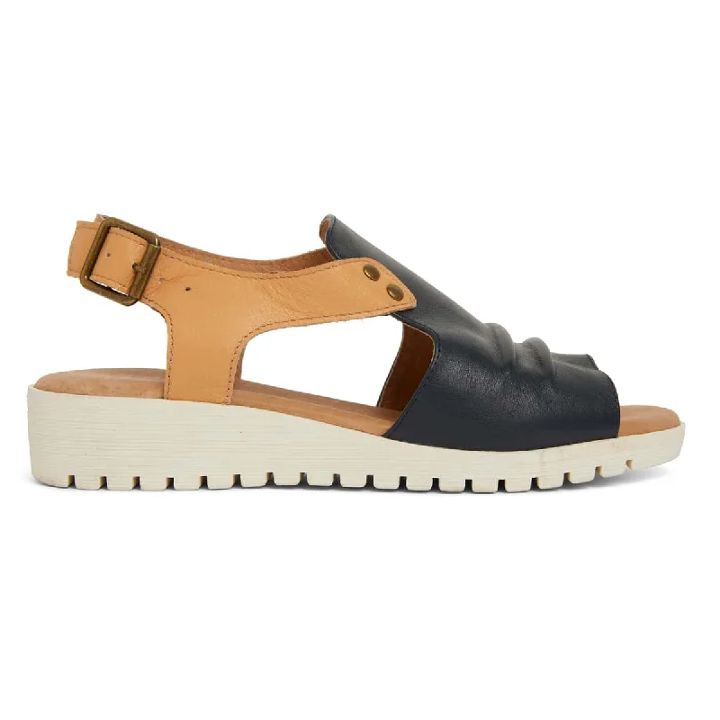 Gelato Sandal in Navy Leather