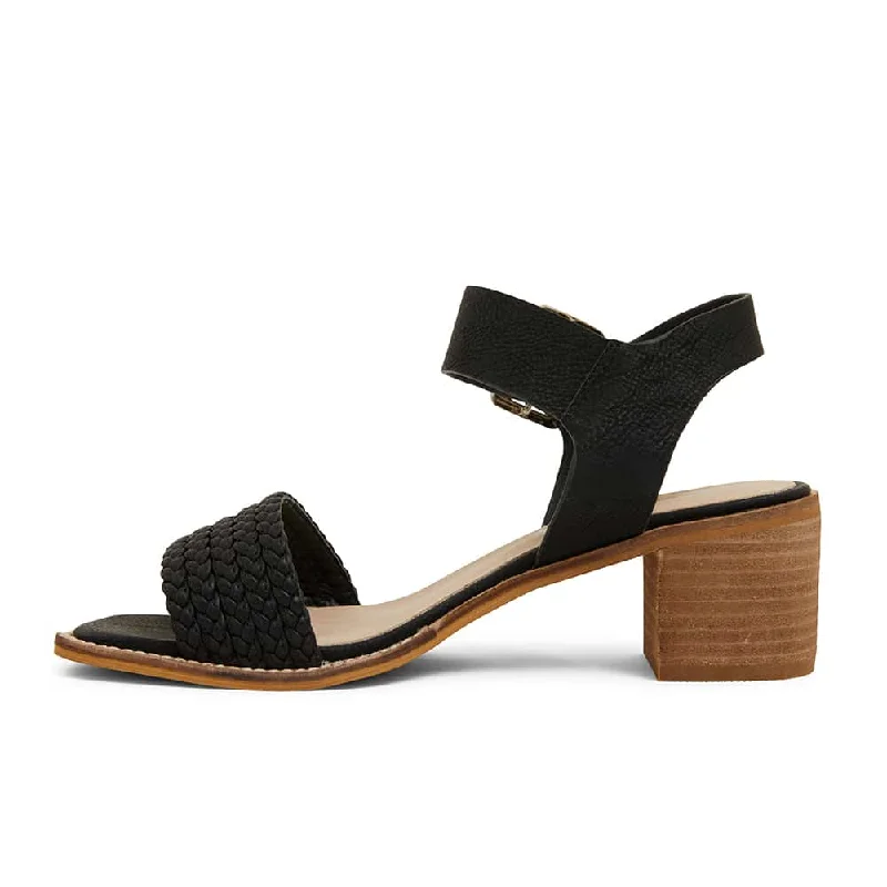 Hectic Heel in Black