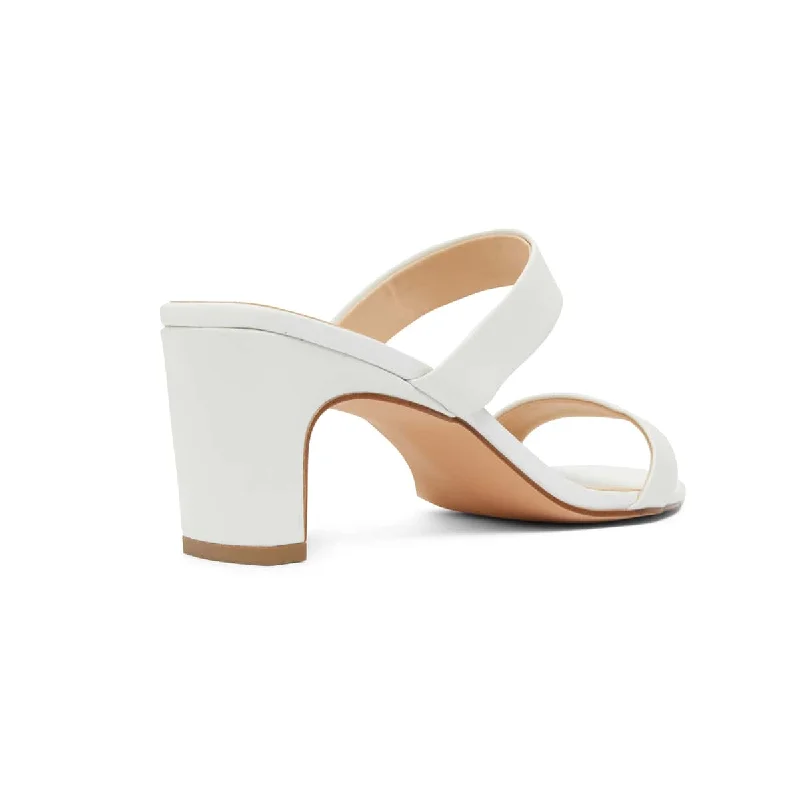 Hepburn Heel in White Leather