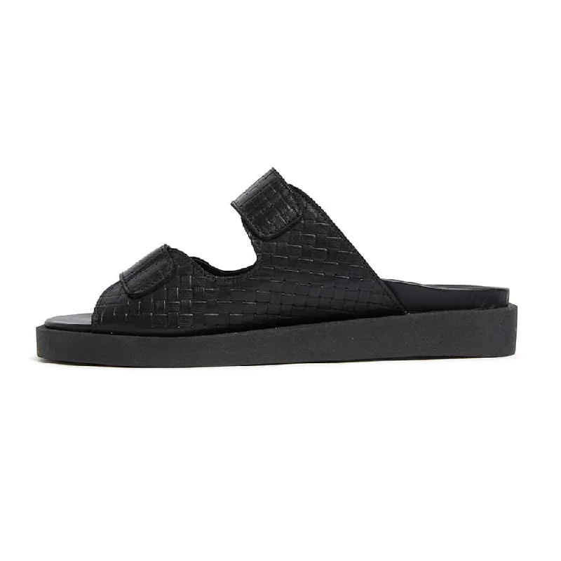 Jaffa Slide in Black Leather