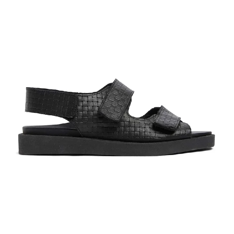 Java Sandal in Black Leather