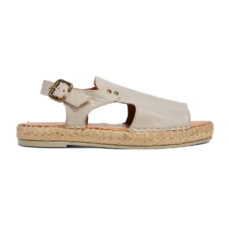 Kasbah Sandal in Nude Leather