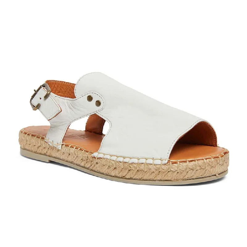 Kasbah Sandal in White Leather