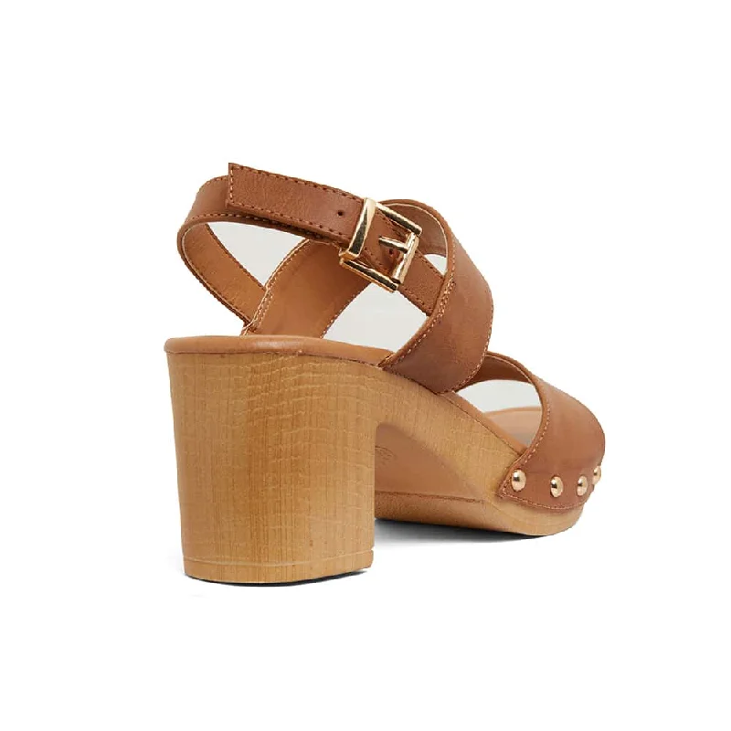 Lana Heel in Tan Smooth