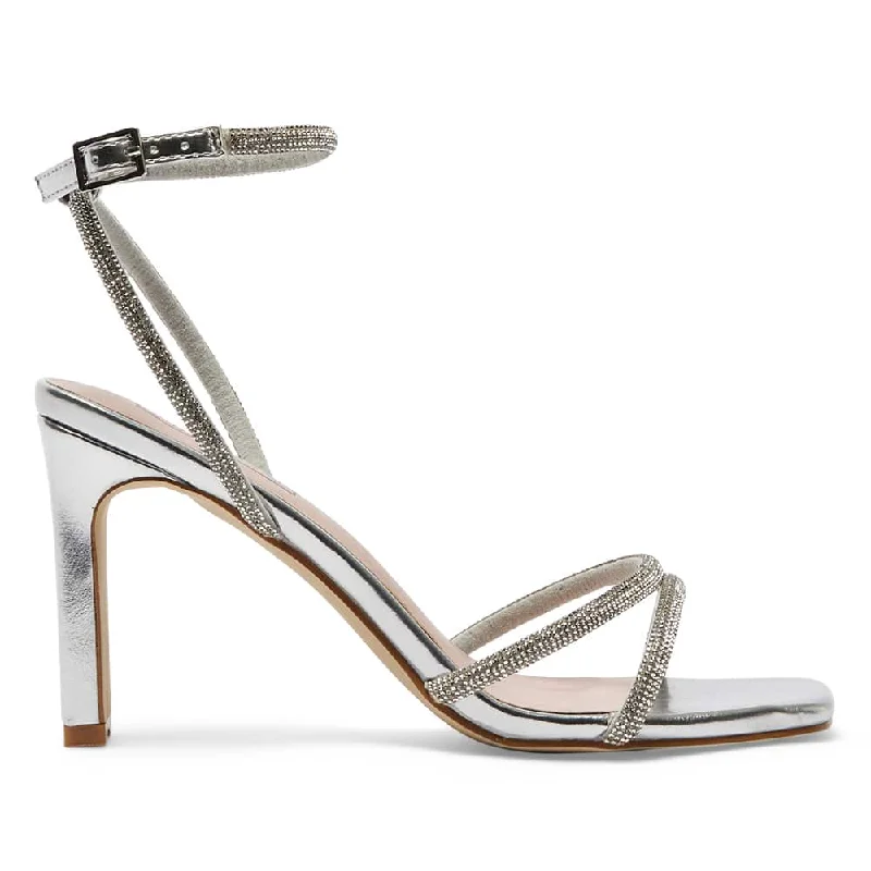 Letita Heel in Silver Metallic