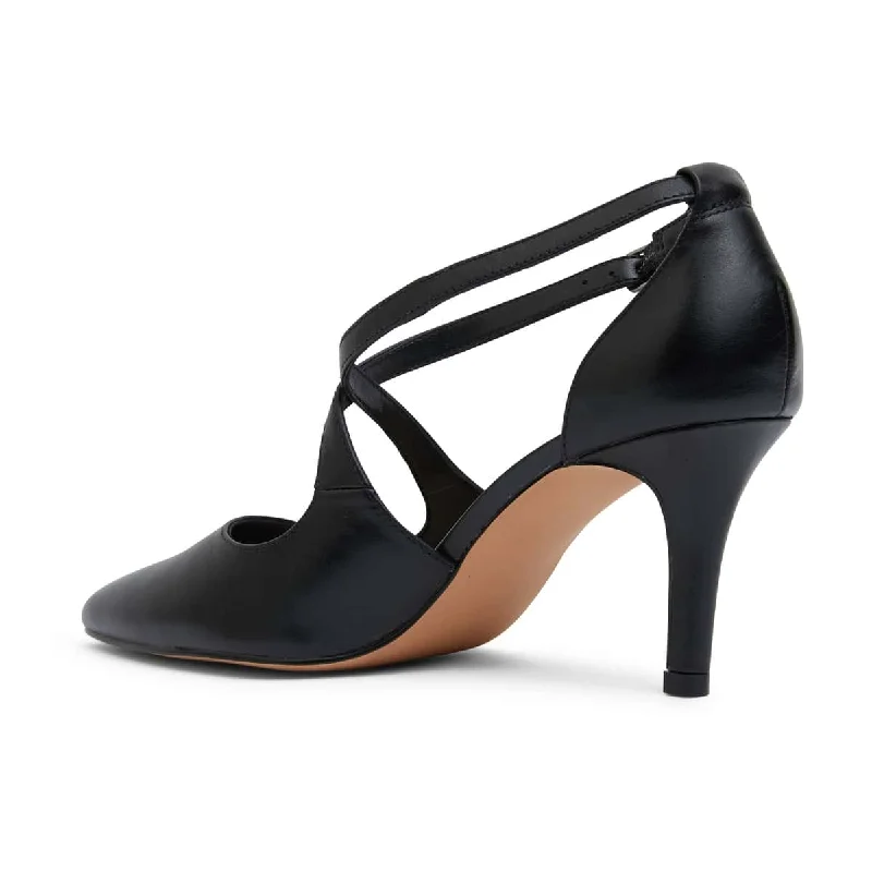 Merit Heel in Black Leather