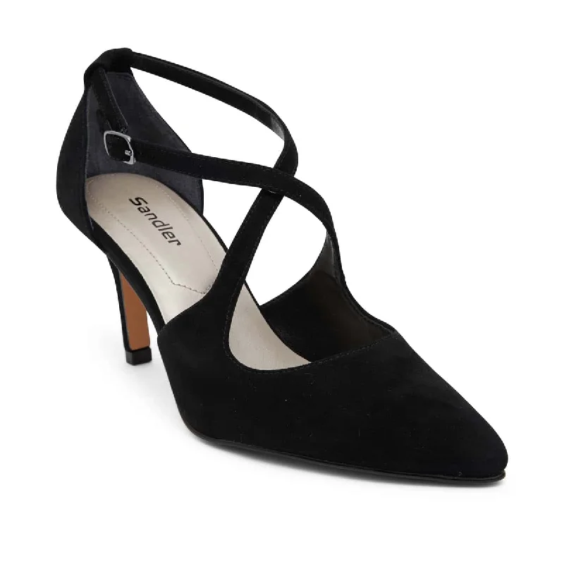 Merit Heel in Black Suede