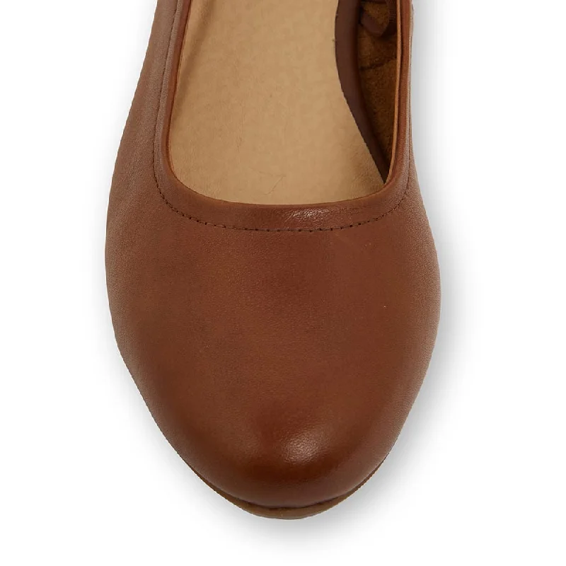 Ollie Heel in Cognac Leather