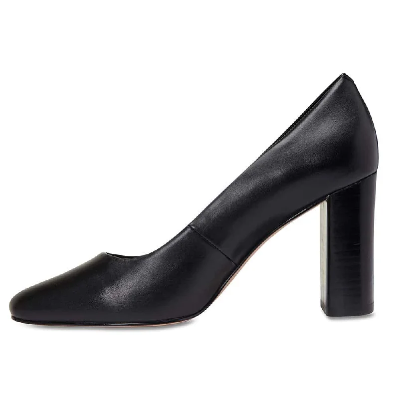 Piper Heel in Black Leather