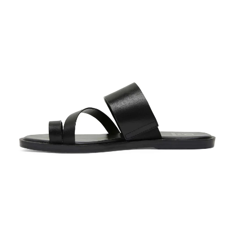 Tibet Sandal in Black Leather