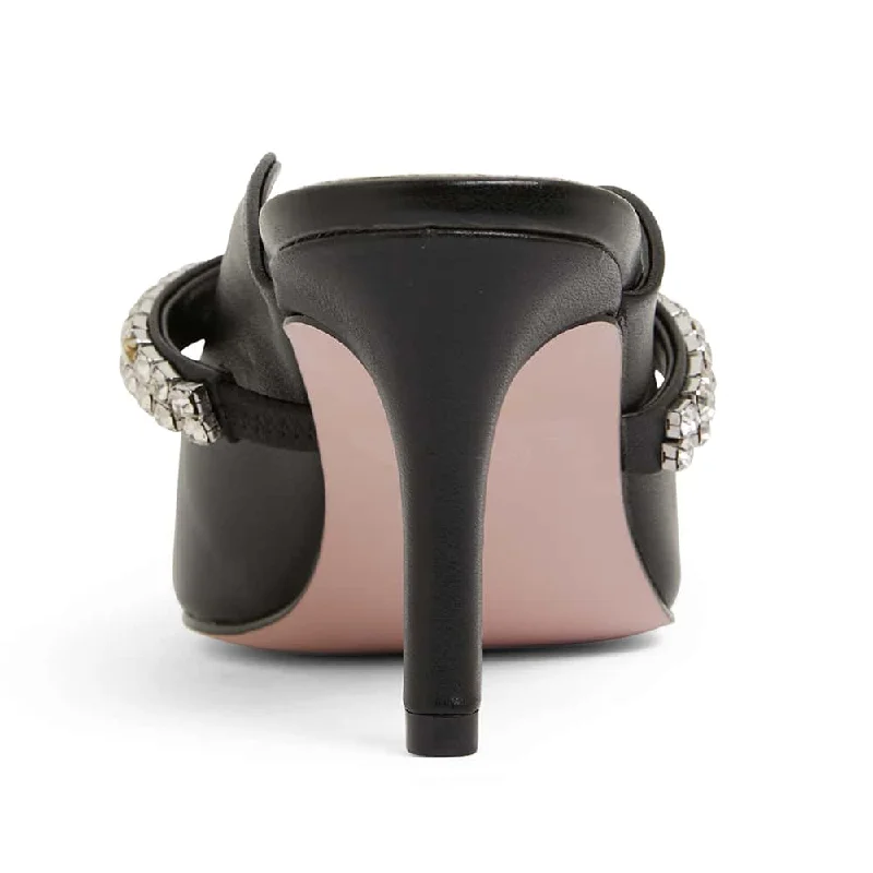 Vanity Heel in Black Leather