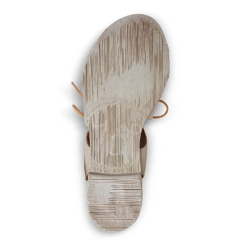 Yardley Sandal in Nude Leather