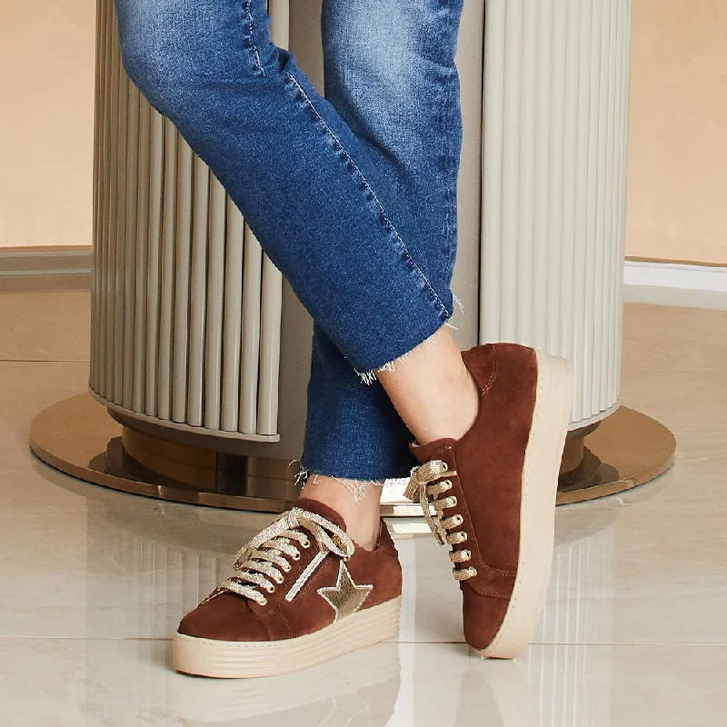 Hampton Star: Tan Suede & Gold