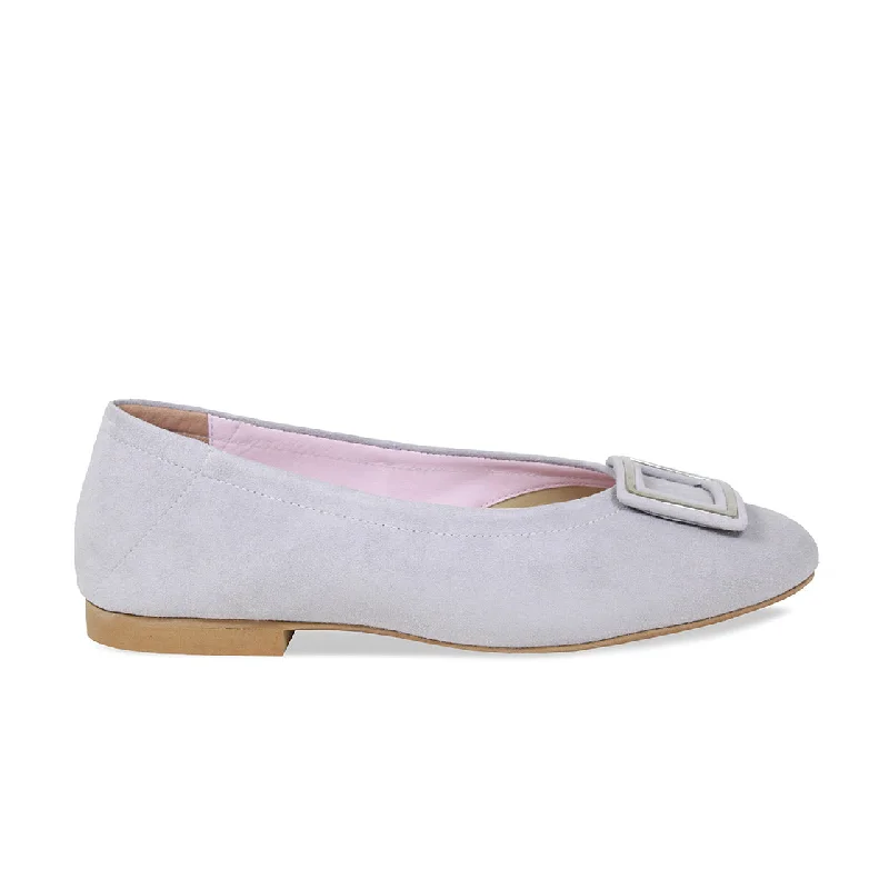 Lizzie: Pale Grey Suede