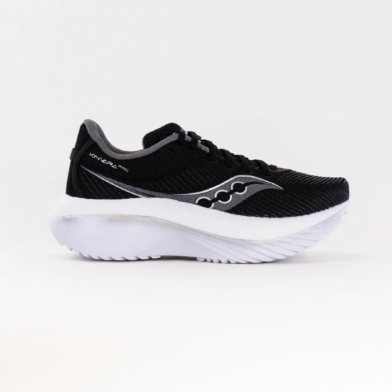 Saucony Kinvara Pro Wide (Women's) - Black/White