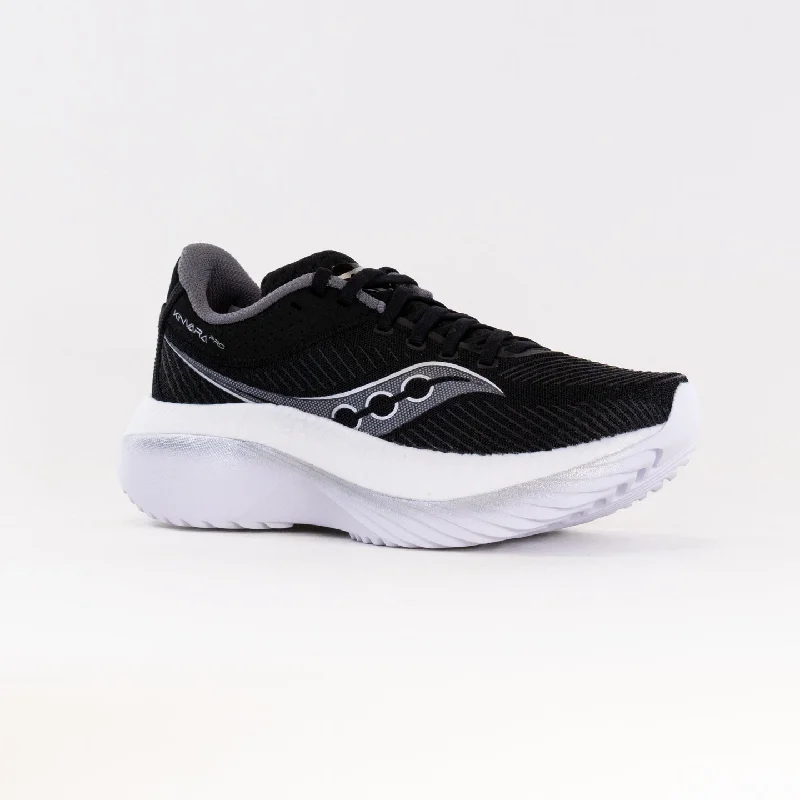 Saucony Kinvara Pro Wide (Women's) - Black/White