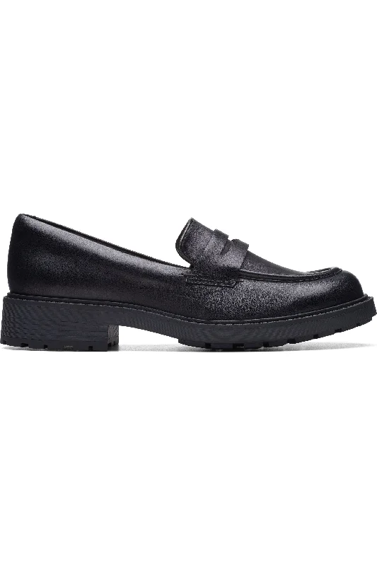 Clarks Orinoco2 Penny in Black Leather wide fitting