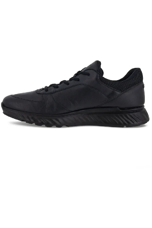 ECCO Exostride Low GTX 835304 01001 in black leather