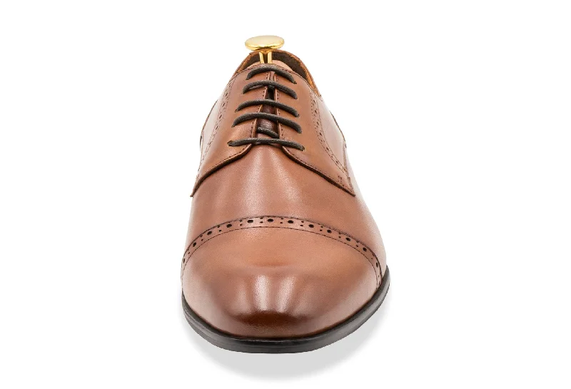 Estero Straight Cap Chestnut Derby