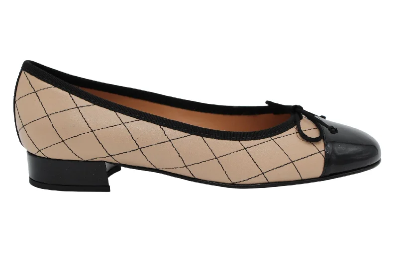 Fabucci Camel and Black Ballet Flat