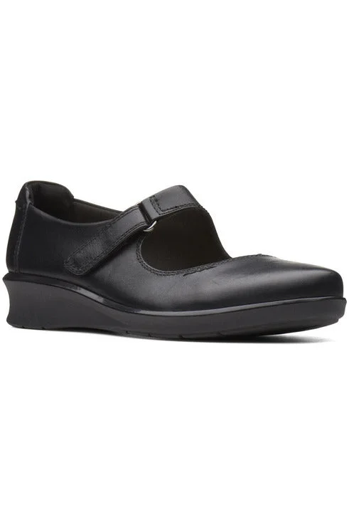 Clarks Hope Henley black leather