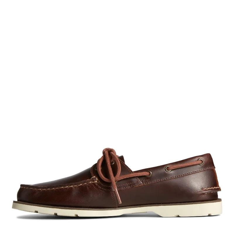 Men's Sperry, Leeward 2-Eye Yacht Club Boat Shoe