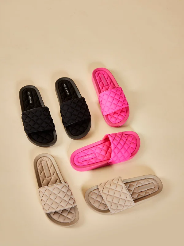 Glamorous Pink Quilted Sandals