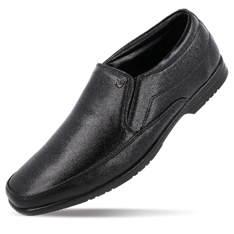 Walkaroo Men Formal Loafer Shoes - WF6303 Black