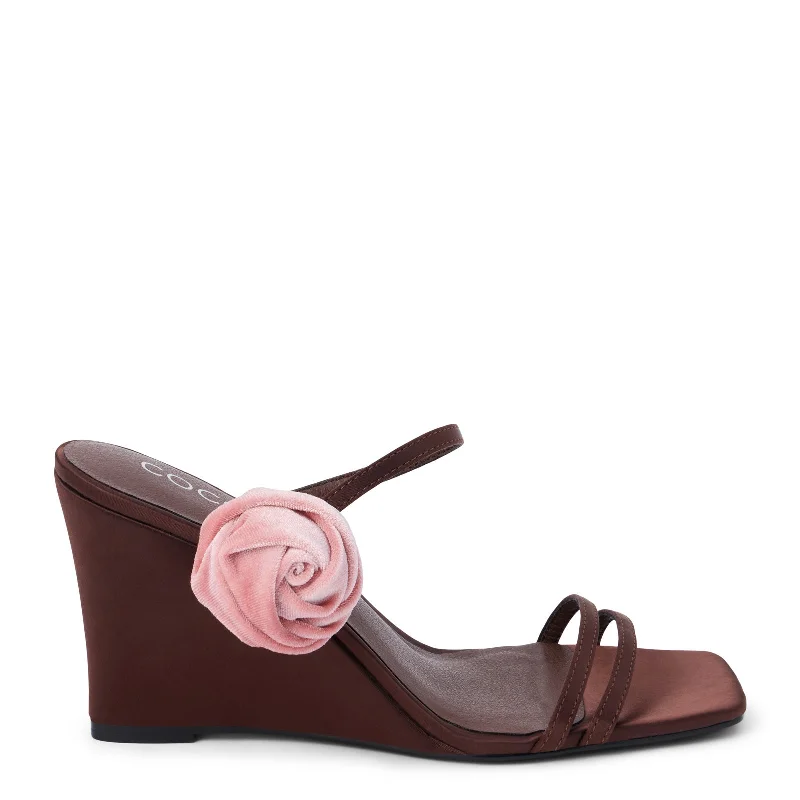 Women's Coconuts by Matisse, Rosa Sandal