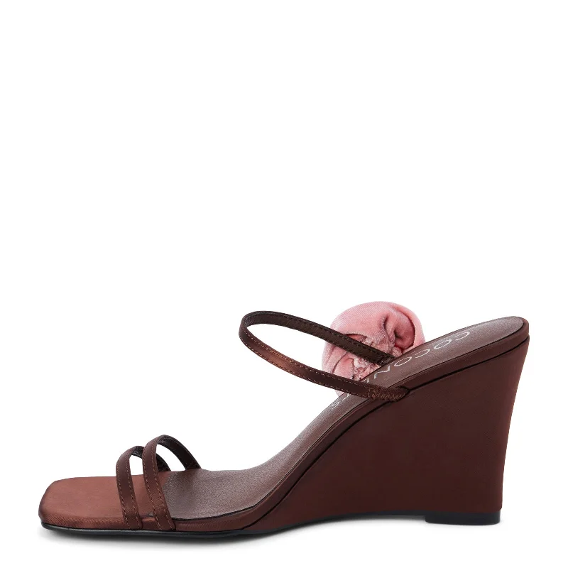 Women's Coconuts by Matisse, Rosa Sandal