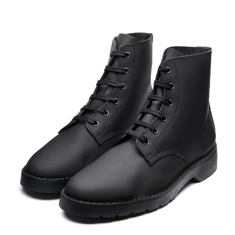 Black Waxy 6 Eye Derby Boot