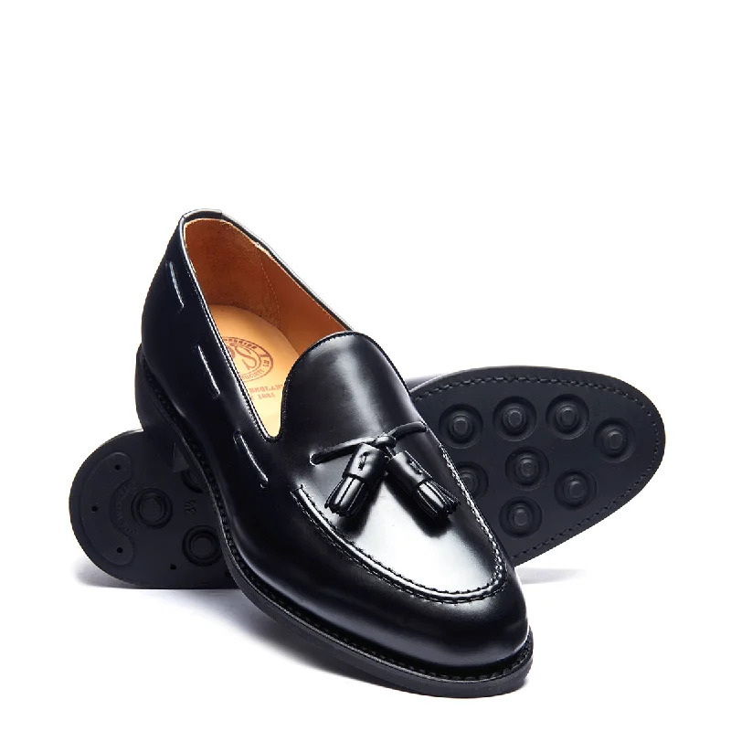 Black Hi-Shine Tassel Loafer