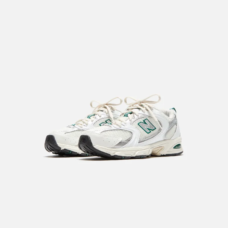 New Balance 530 - Sea Salt / White / Marsh Green