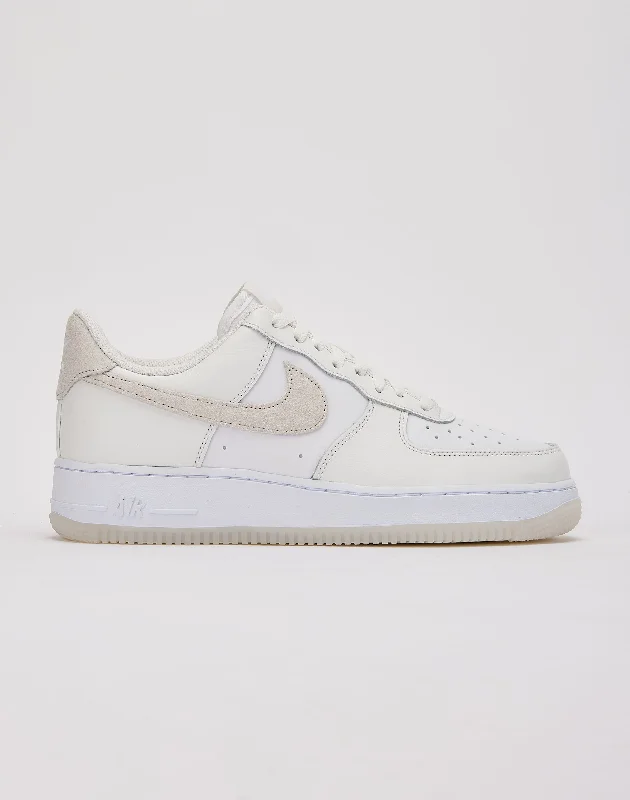 Nike Air Force 1 Low '07 LV8