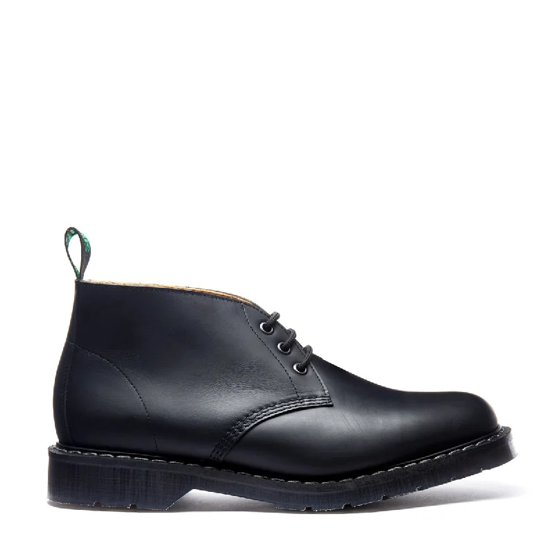 Black Greasy 3 Eye Chukka Boot