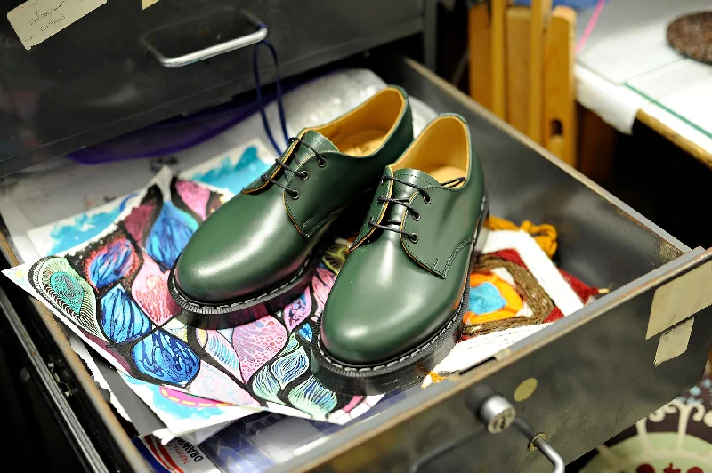 Green Hi-Shine Gibson Shoe